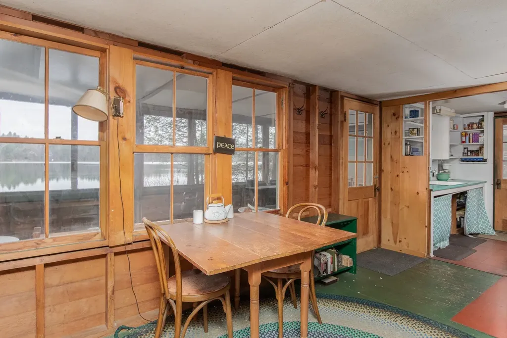 153 Scoby Wood Lane Francestown NH 03043