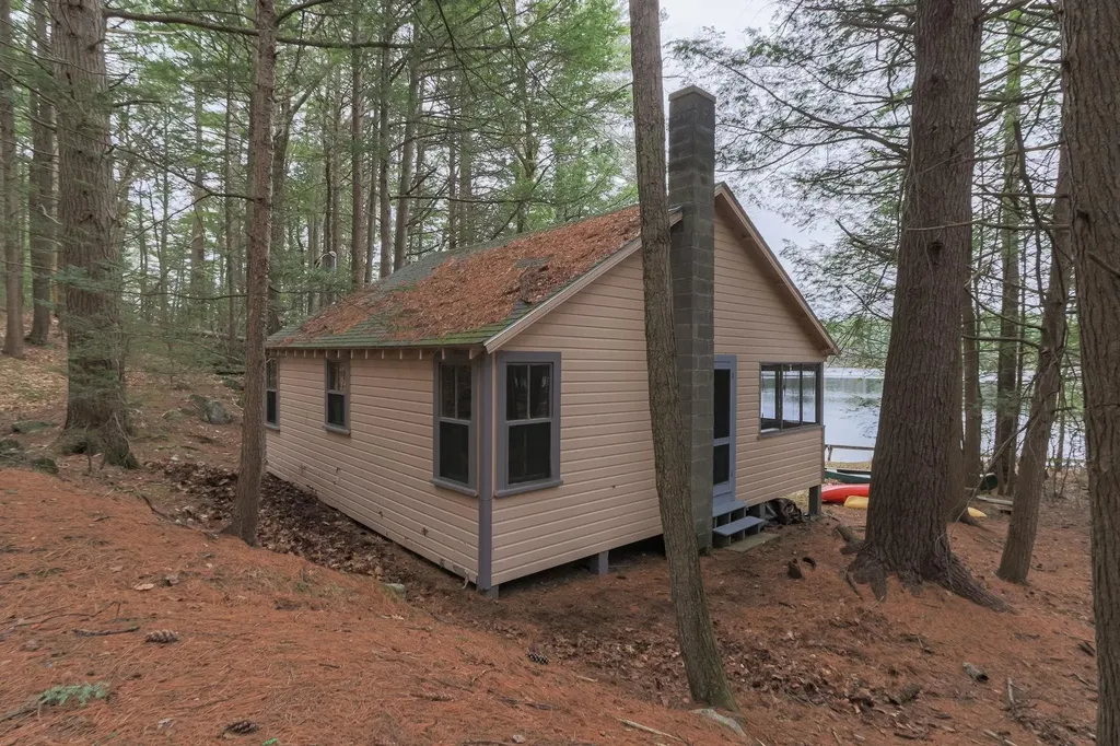 153 Scoby Wood Lane Francestown NH 03043