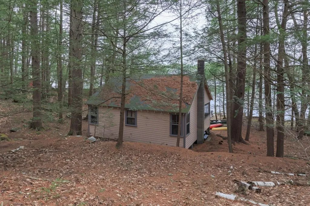 153 Scoby Wood Lane Francestown NH 03043