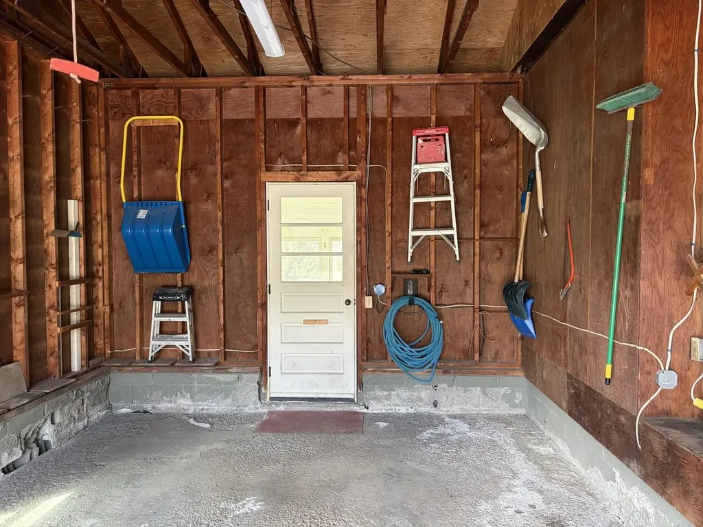 17 Fairwood Heights Morristown VT 05661