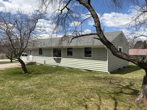 17 Fairwood Heights Morristown VT 05661