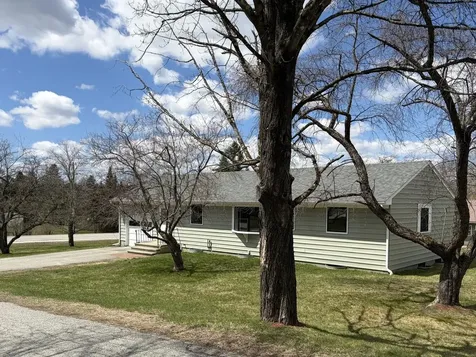 17 Fairwood Heights Morristown VT 05661