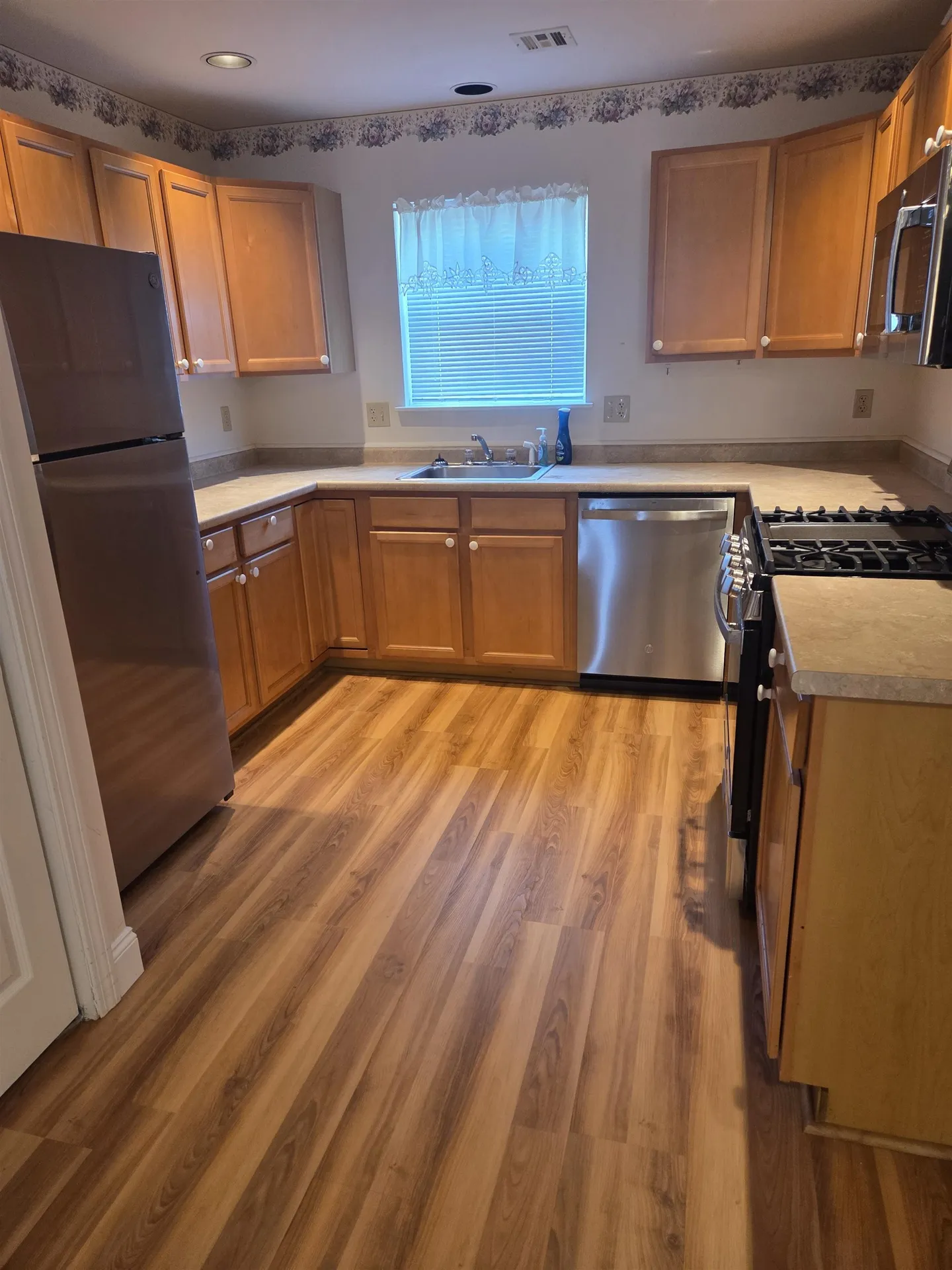 14 Tampa Drive Rochester NH 03867