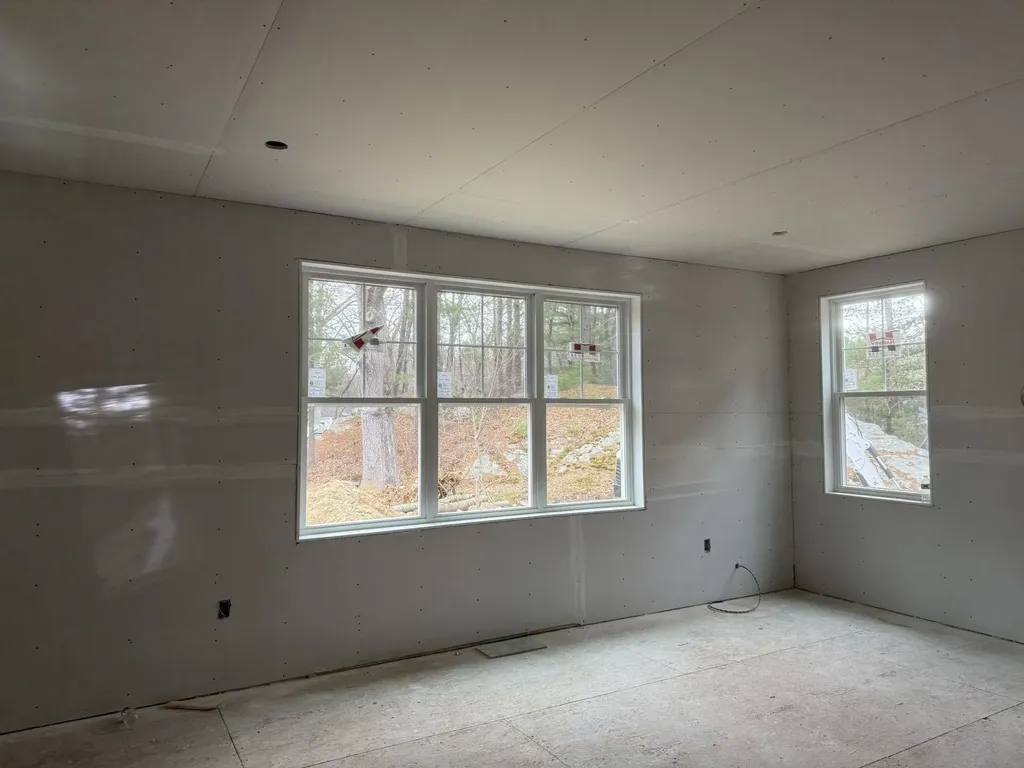 39 Mill Road North Hampton NH 03862