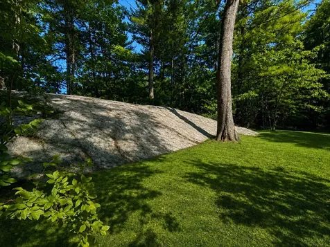 39 Mill Road North Hampton NH 03862