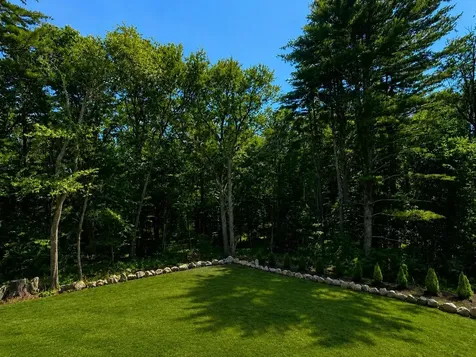 39 Mill Road North Hampton NH 03862