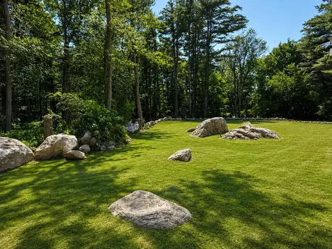 39 Mill Road North Hampton NH 03862