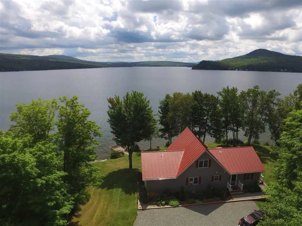 101 Rossiter Point Morgan VT 05853