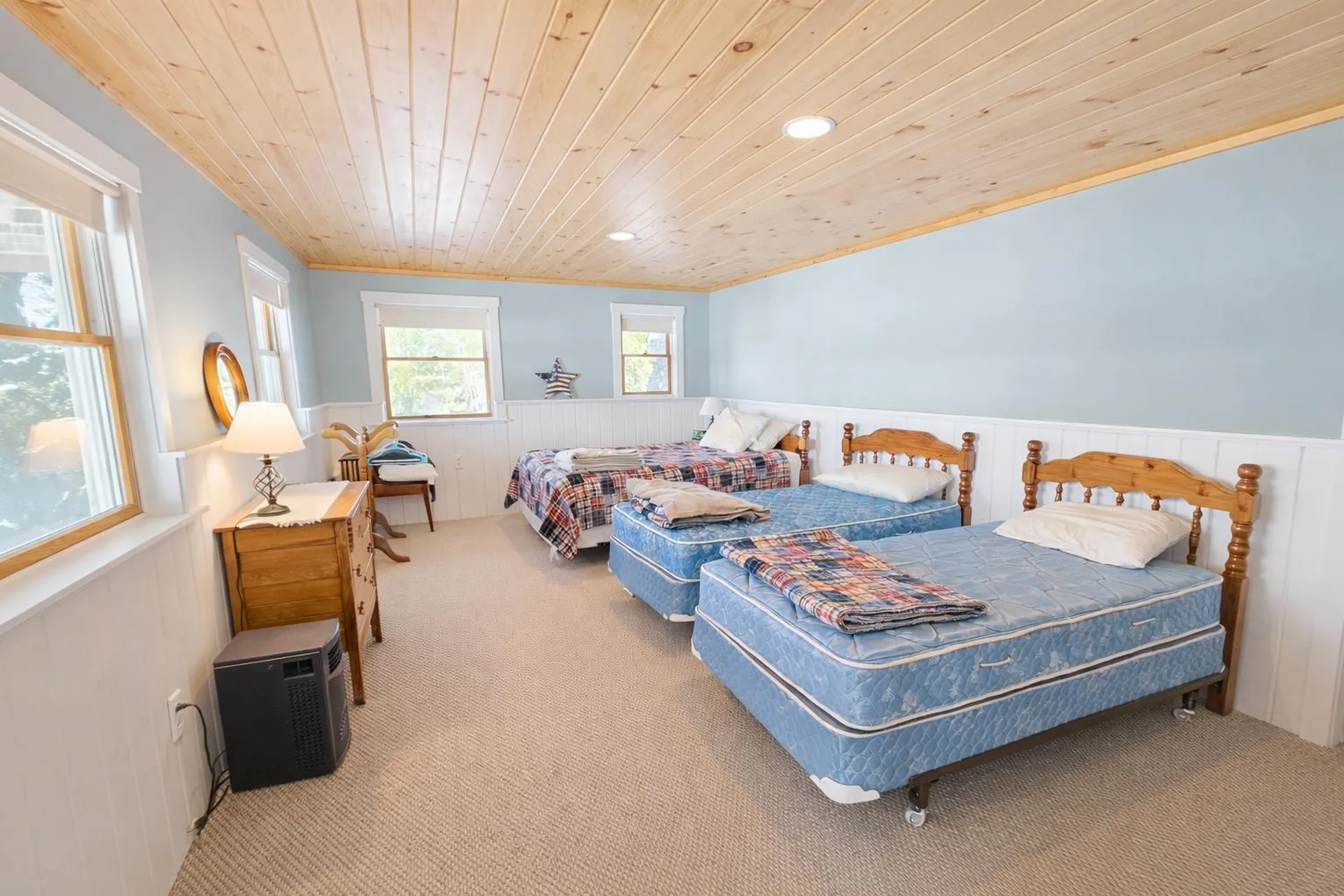 101 Rossiter Point Morgan VT 05853