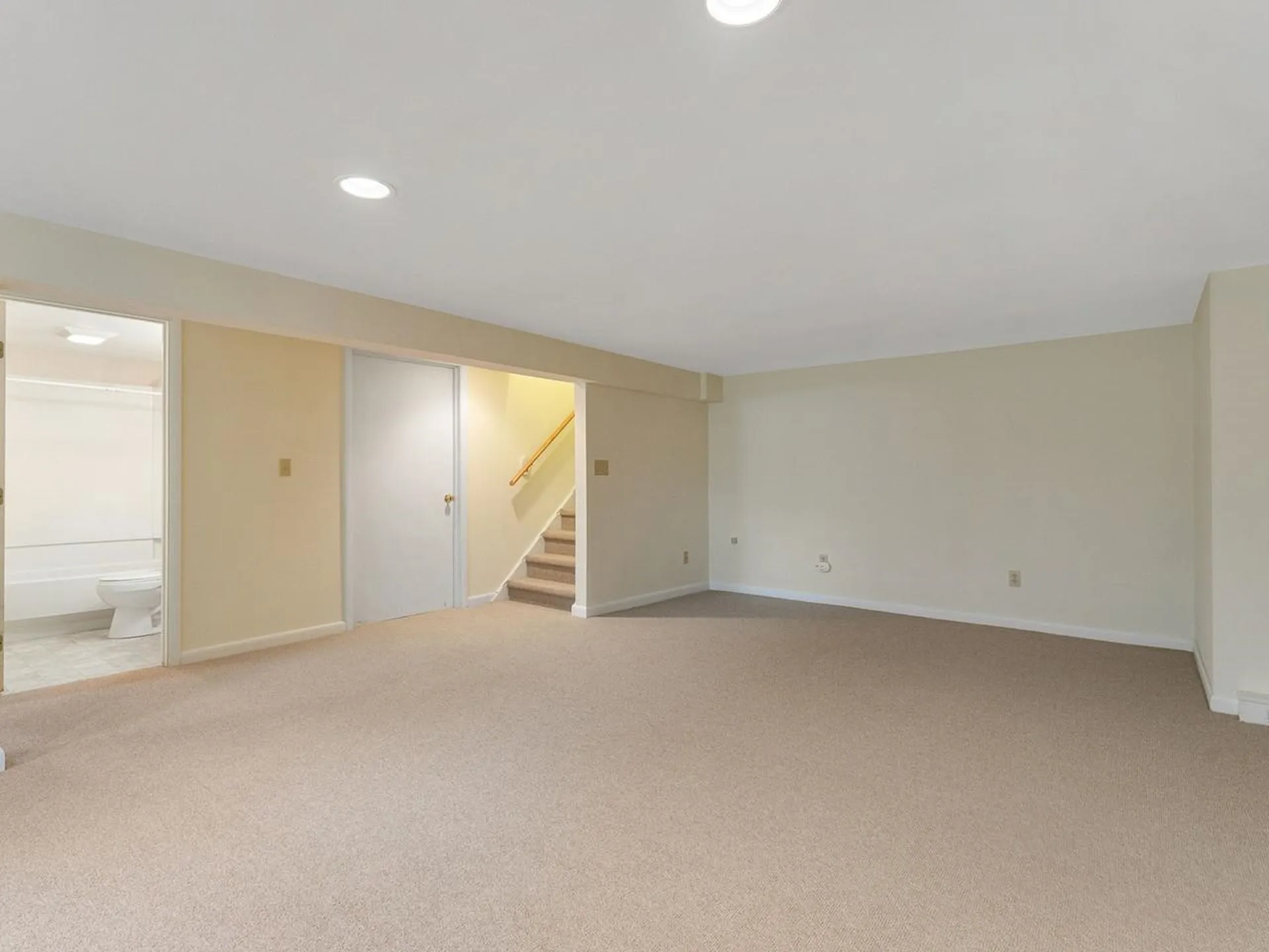 98 Stokes Lane Shelburne VT 05482