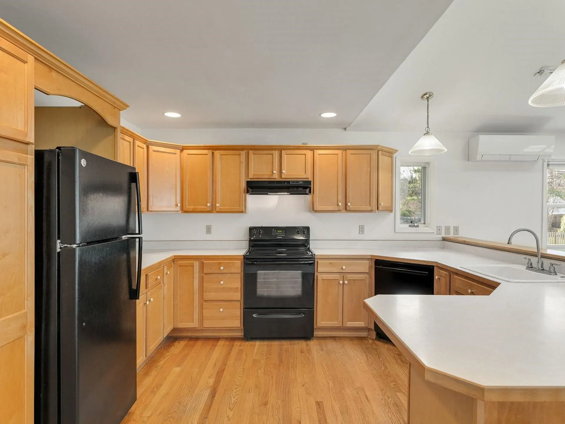 98 Stokes Lane Shelburne VT 05482