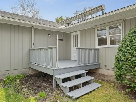 98 Stokes Lane Shelburne VT 05482