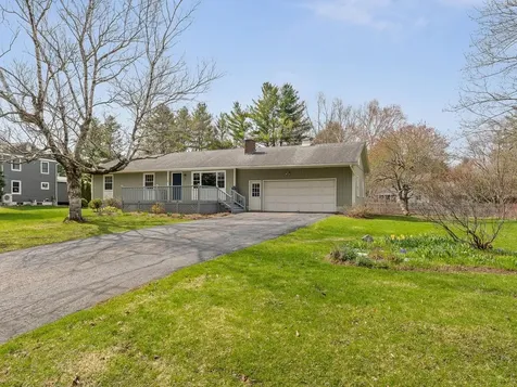 98 Stokes Lane Shelburne VT 05482