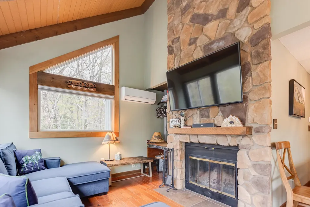2 Moose Lane Lincoln NH 03251