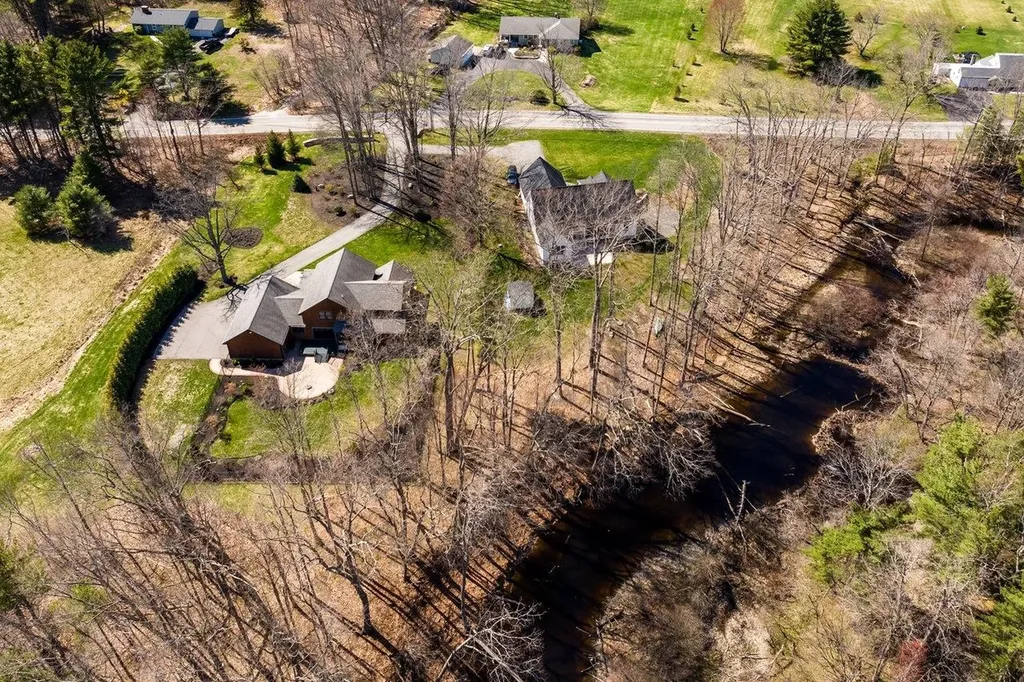 177 Winnicut Road Greenland NH 03840