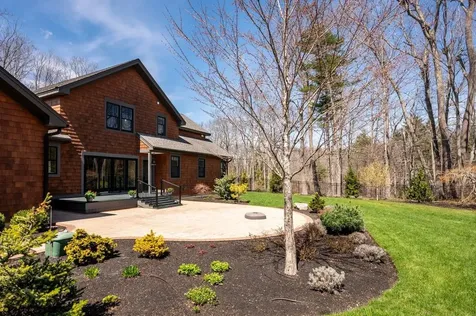 177 Winnicut Road Greenland NH 03840