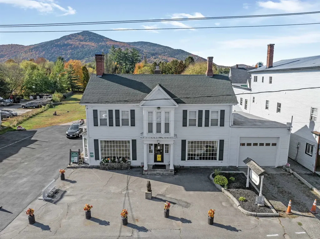 115/117 Main Street Colebrook NH 03576