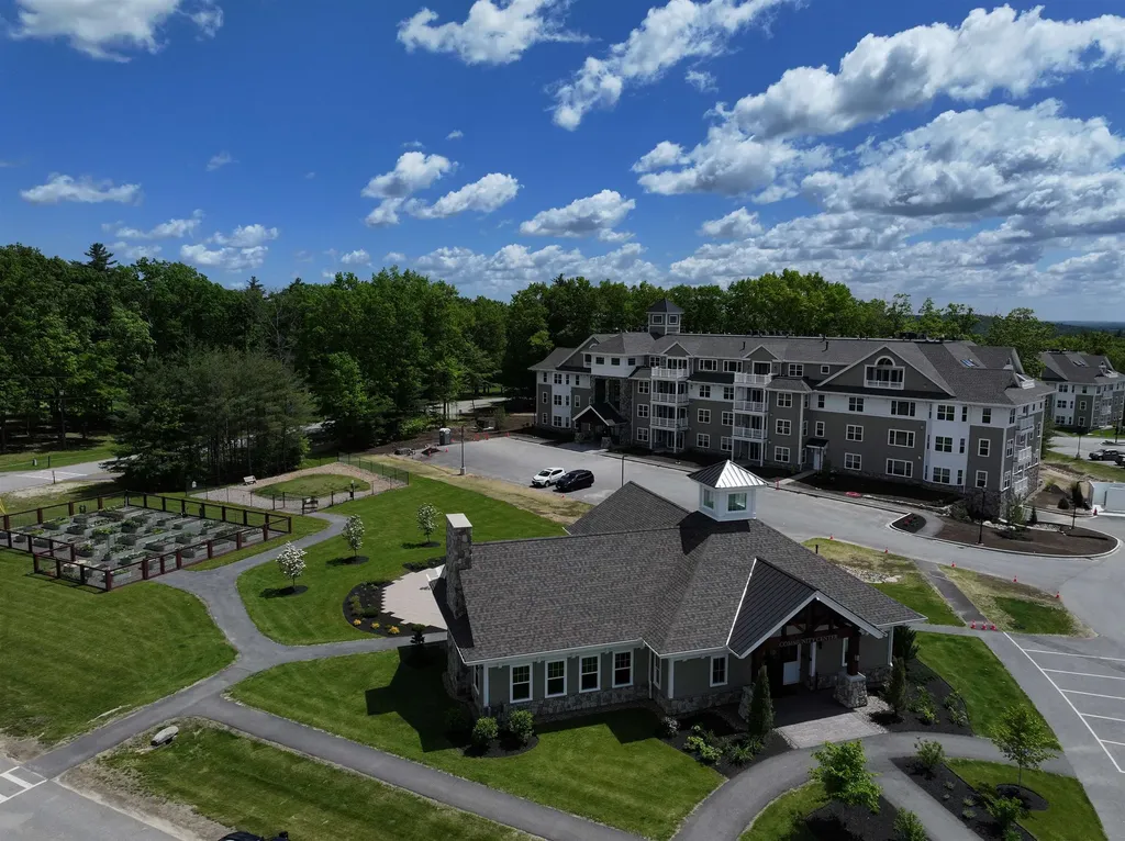4 Longview Drive Atkinson NH 03811