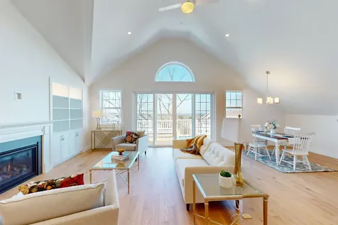 4 Longview Drive Atkinson NH 03811