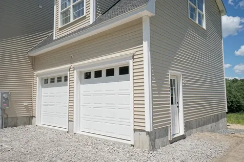 78 Island Pond Road Derry NH 03038
