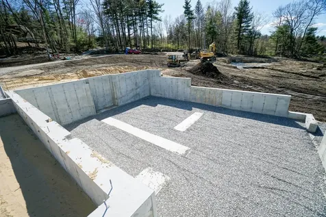 78 Island Pond Road Derry NH 03038