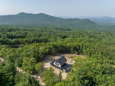 19 Passaconway Road Ossipee NH 03814