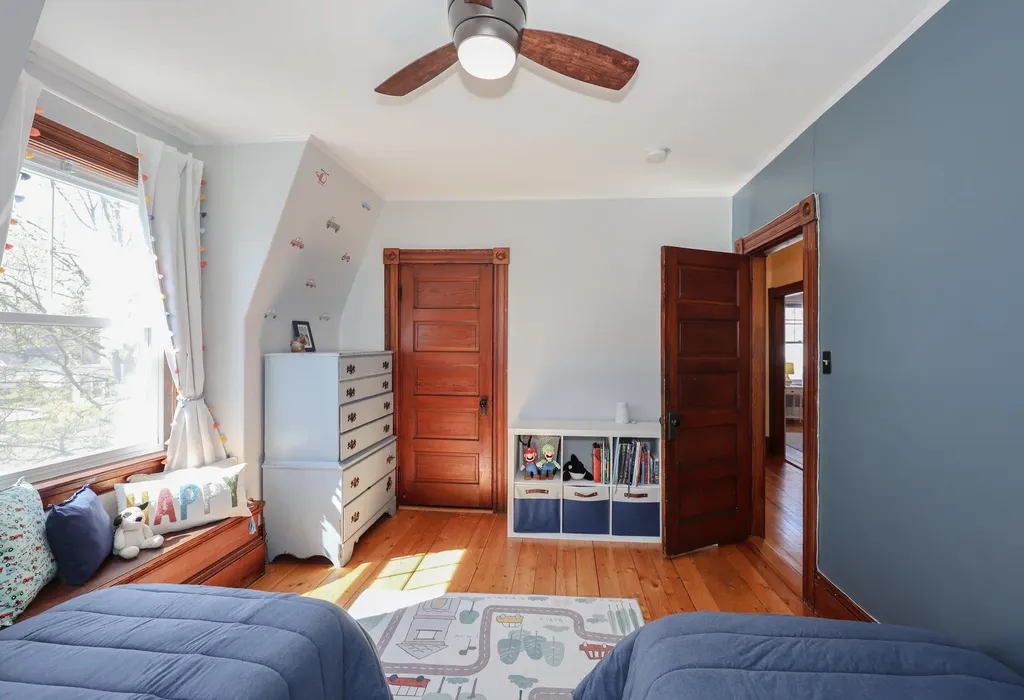 279 Sagamore Street Manchester NH 03104