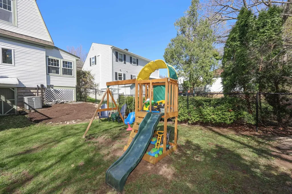 279 Sagamore Street Manchester NH 03104