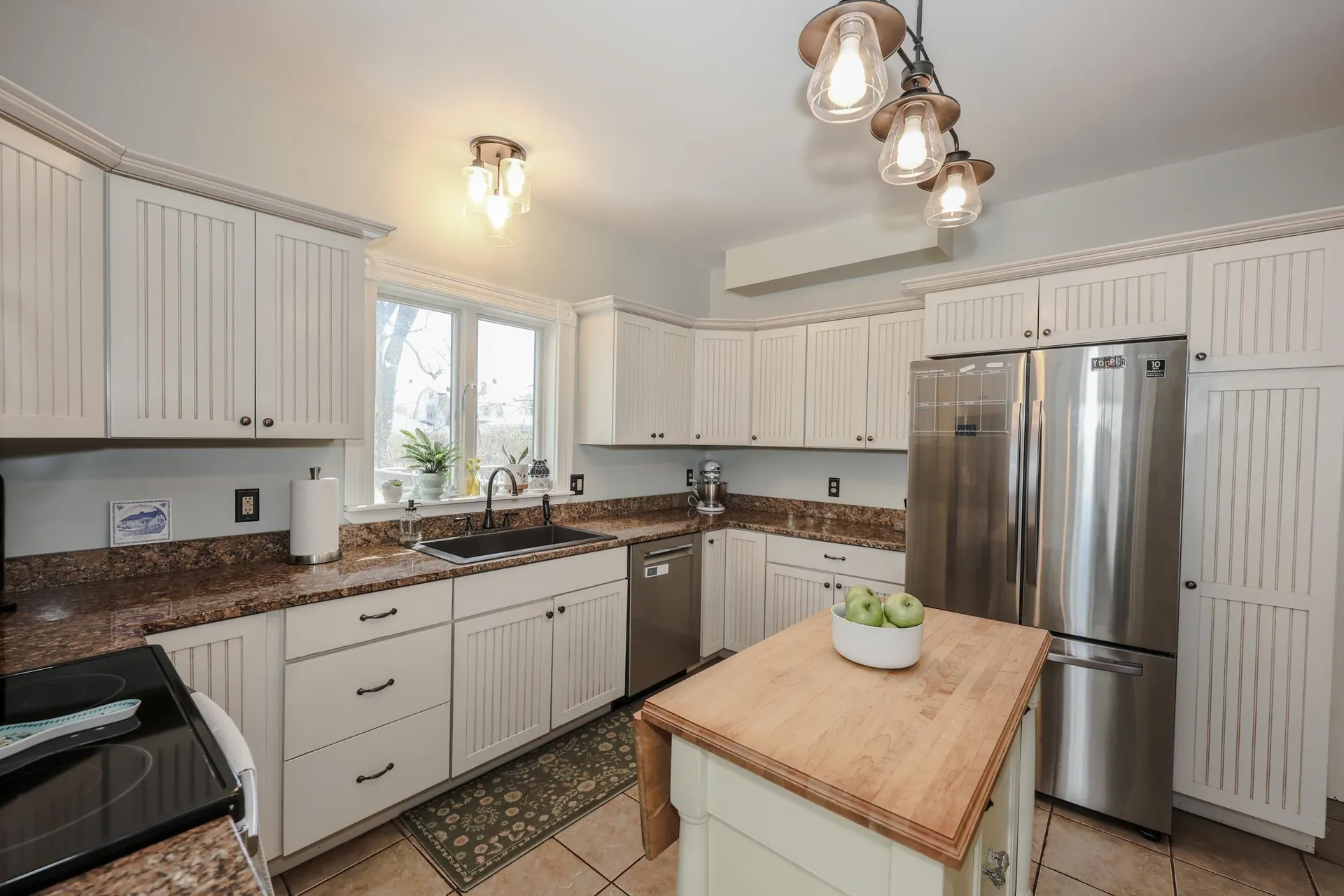 279 Sagamore Street Manchester NH 03104