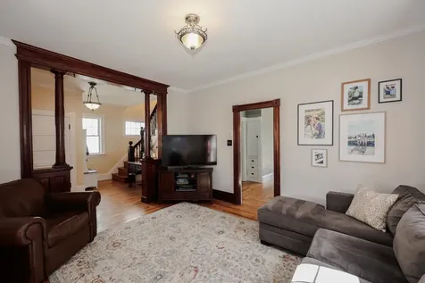 279 Sagamore Street Manchester NH 03104