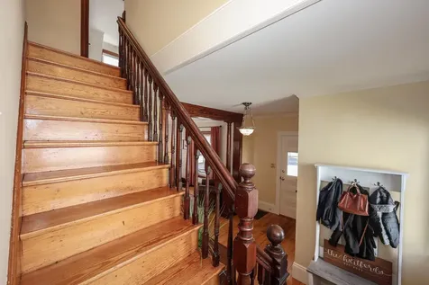 279 Sagamore Street Manchester NH 03104