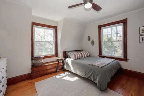 279 Sagamore Street Manchester NH 03104