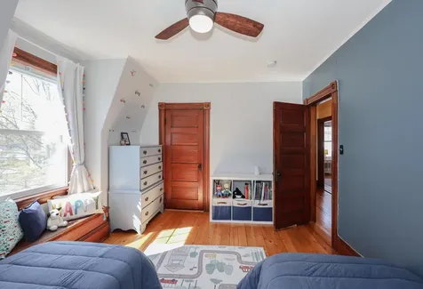 279 Sagamore Street Manchester NH 03104