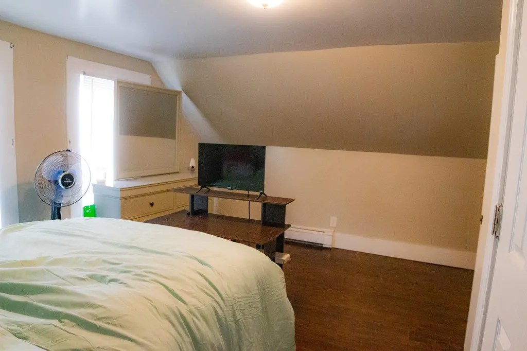 352 Taylor Street Manchester NH 03103
