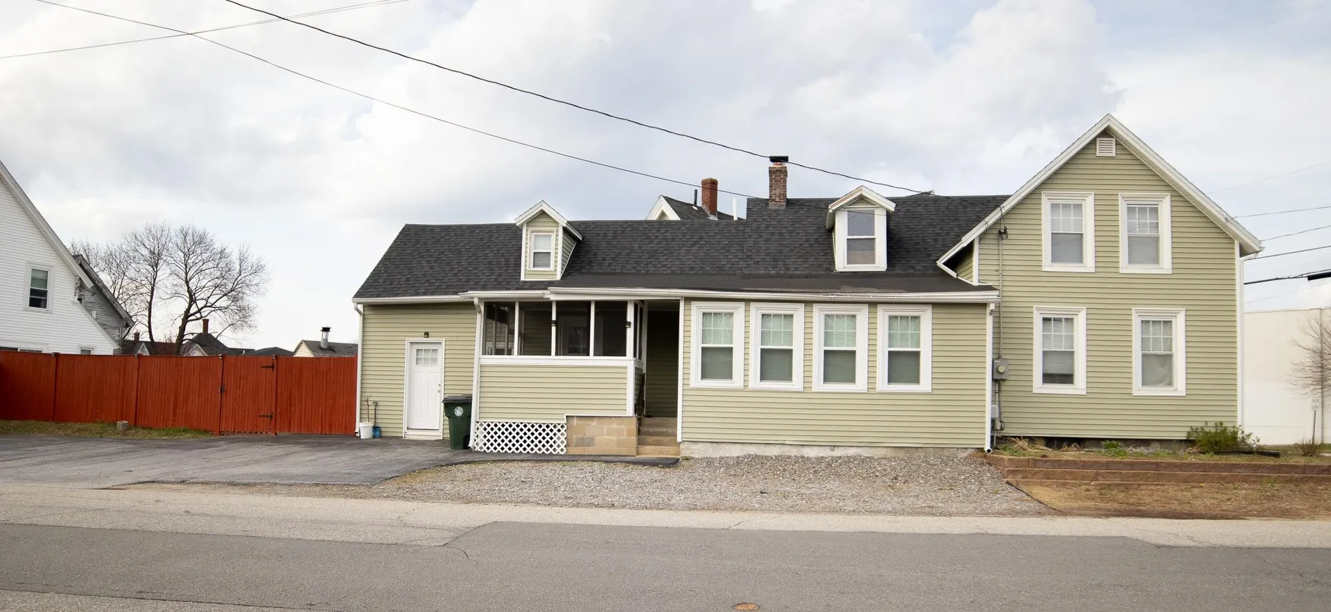 352 Taylor Street Manchester NH 03103