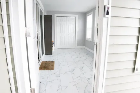352 Taylor Street Manchester NH 03103