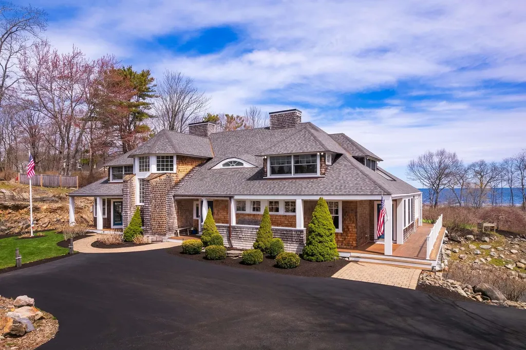 1 Cove Road York ME 03902