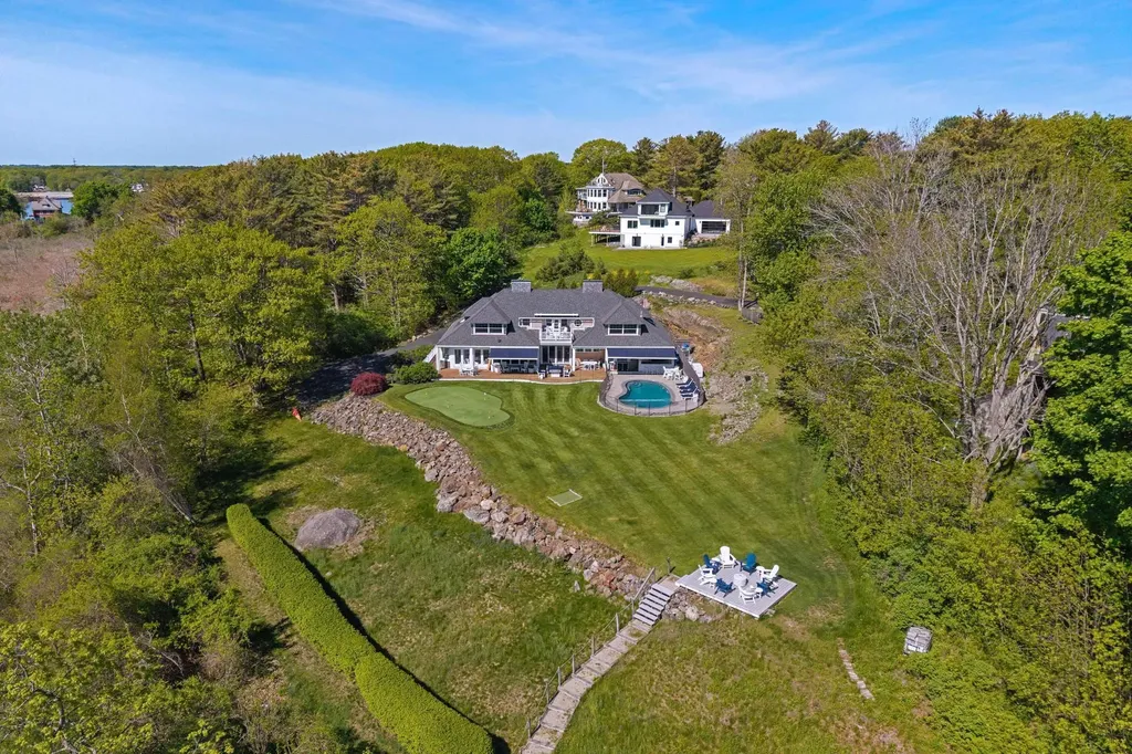 1 Cove Road York ME 03902