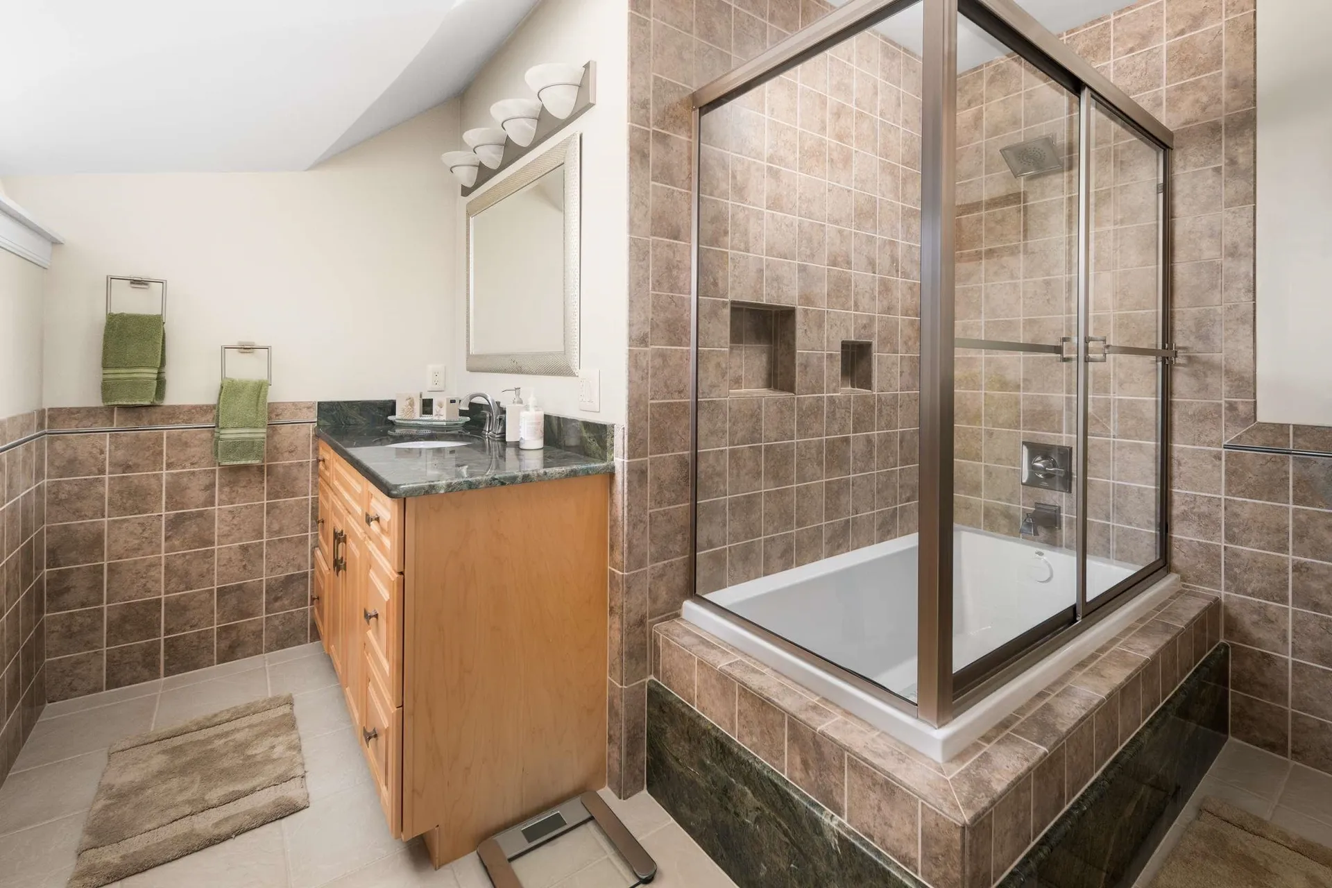 1 Cove Road York ME 03902