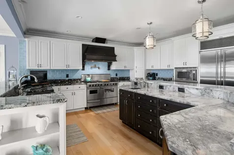 1 Cove Road York ME 03902
