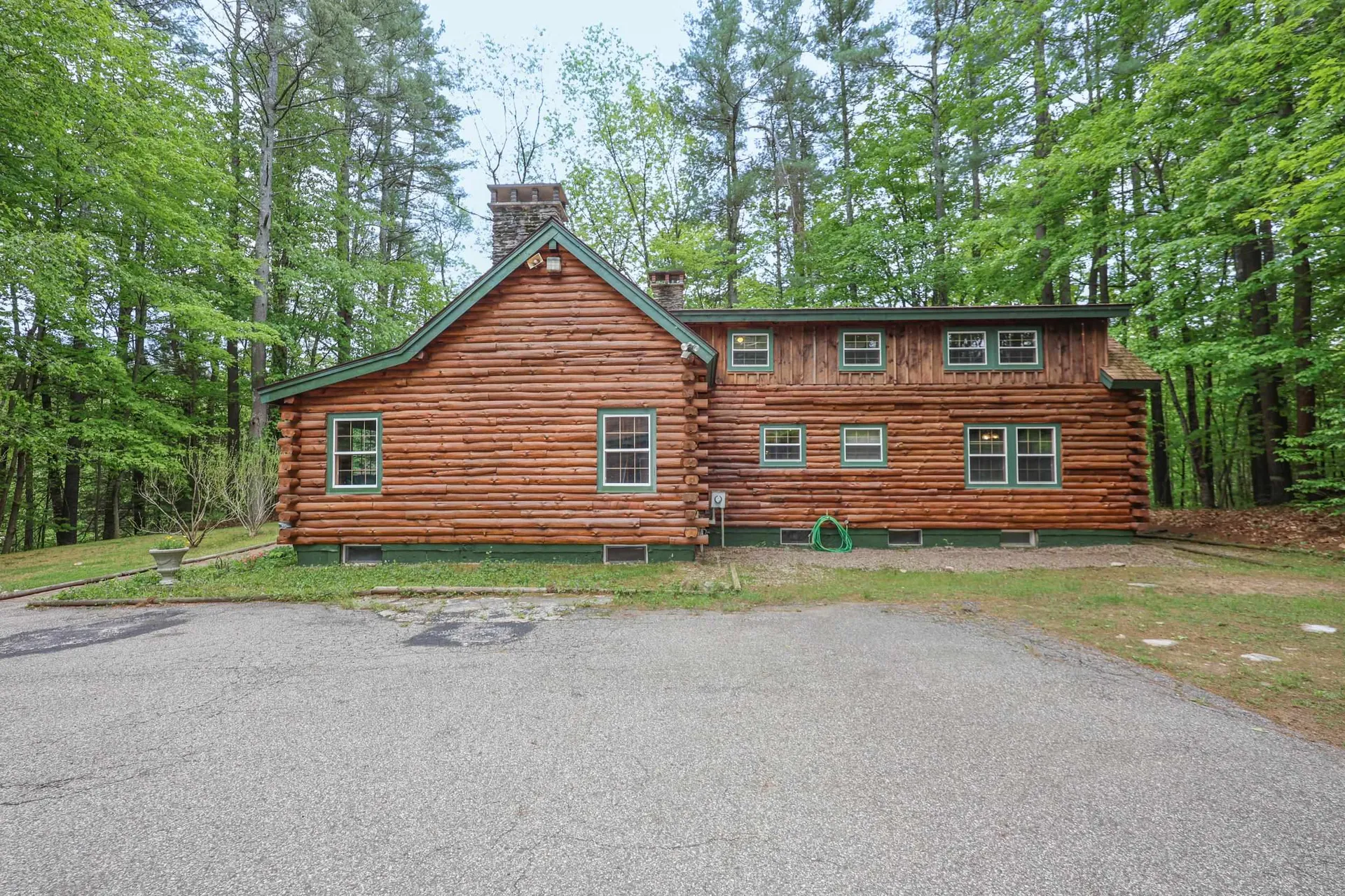 34 Edwards Mill Road Chester NH 03036