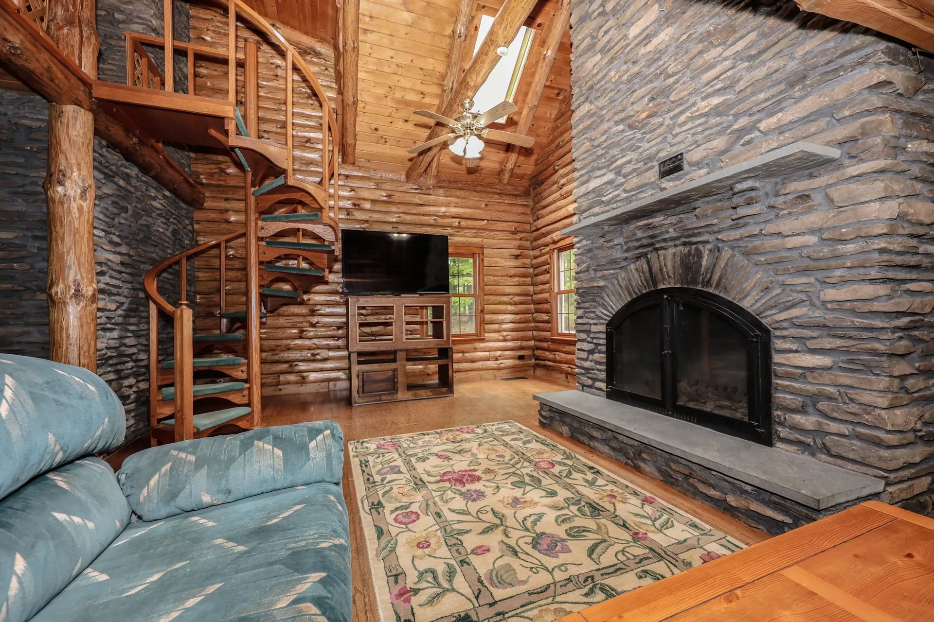34 Edwards Mill Road Chester NH 03036