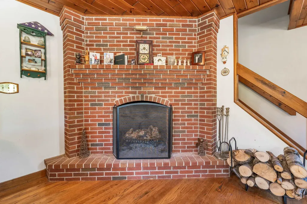 5 Bennett Farm Road Tuftonboro NH 03853