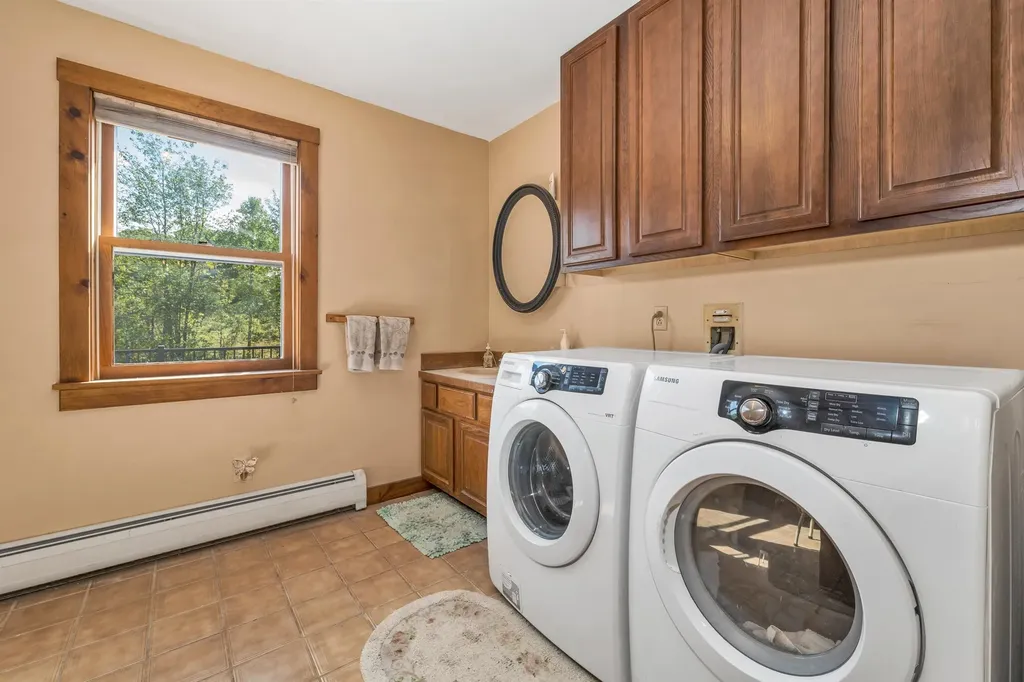 5 Bennett Farm Road Tuftonboro NH 03853