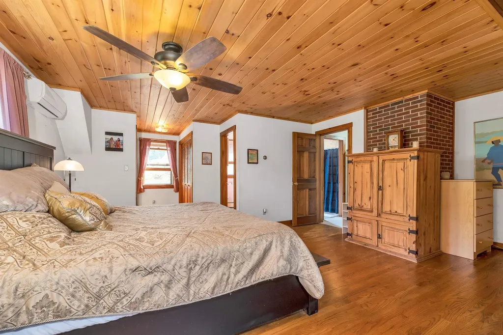 5 Bennett Farm Road Tuftonboro NH 03853