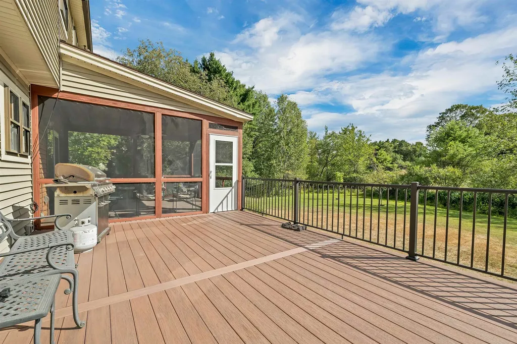 5 Bennett Farm Road Tuftonboro NH 03853