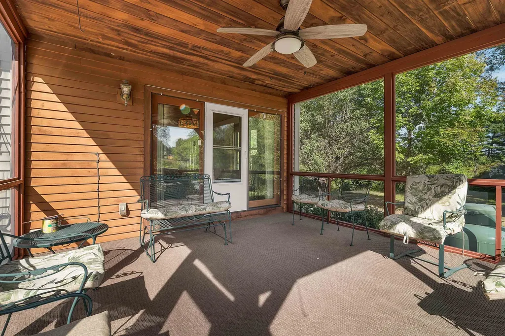 5 Bennett Farm Road Tuftonboro NH 03853