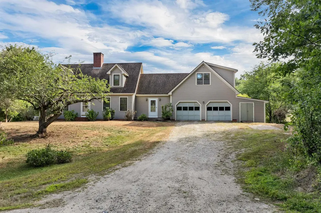 5 Bennett Farm Road Tuftonboro NH 03853