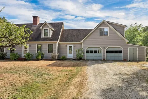 5 Bennett Farm Road Tuftonboro NH 03853