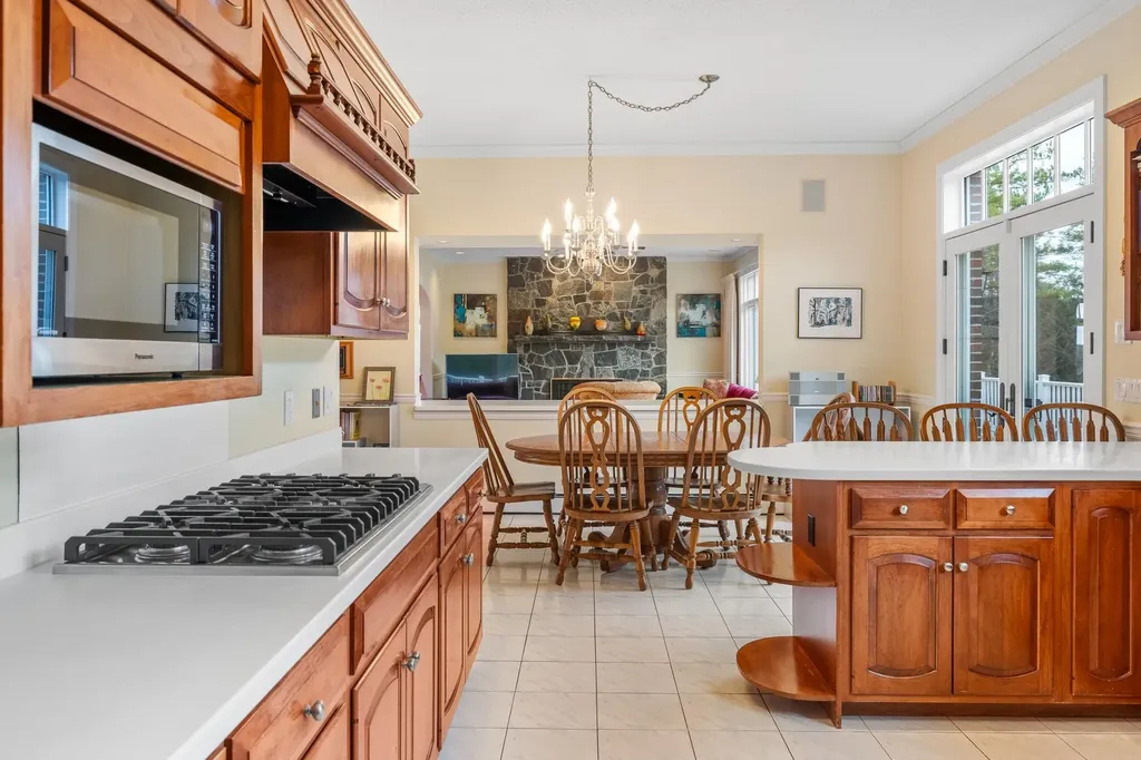 10 Morgan Road Hanover NH 03755